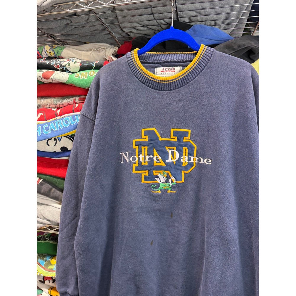 Vintage 90s Embroidered University Notre Dame Fighting Irish Sweatshirt Navy L